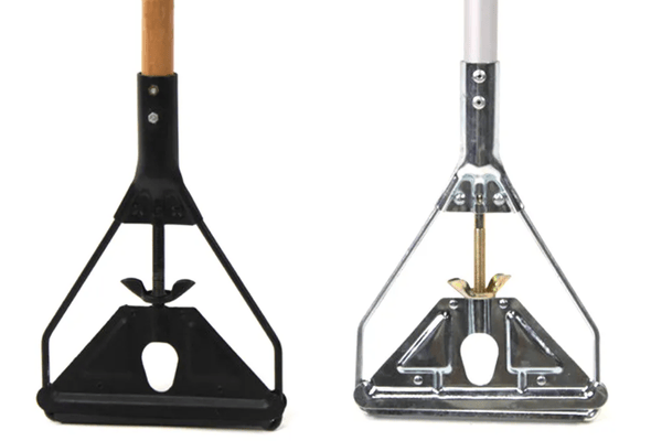 Junior Janitor Mopsticks